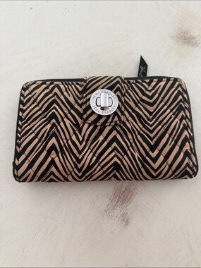 Vera Bradley animal zebra print zippered wallet organizer